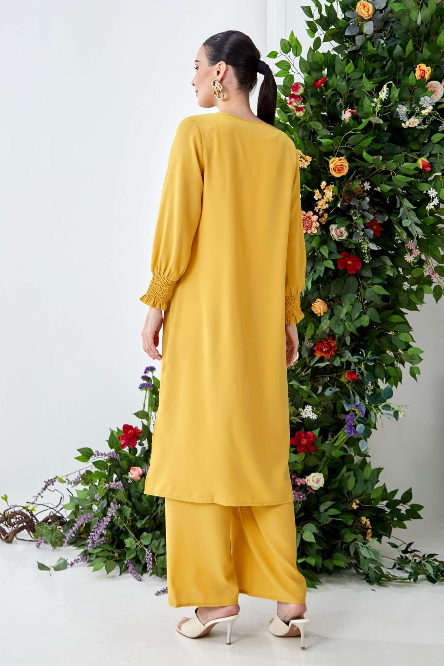 Yuna Yellow Dress + Wide Leg Pants (7)