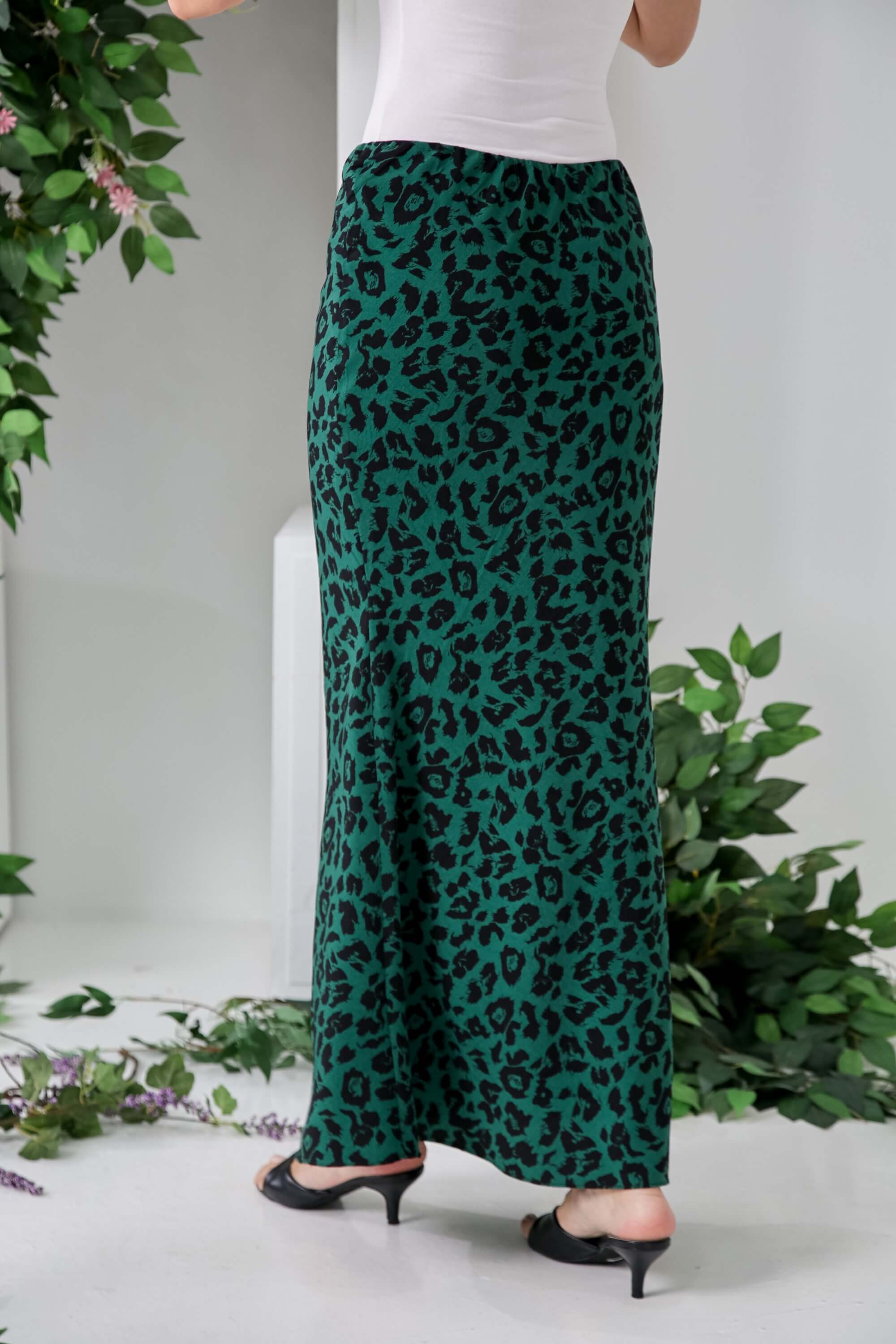 Widuri Green Leopard Skirts (2)