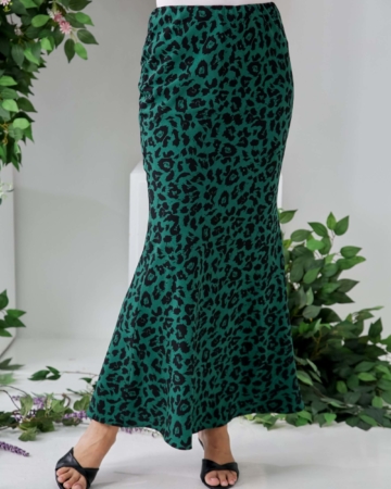 Widuri Green Leopard Skirts