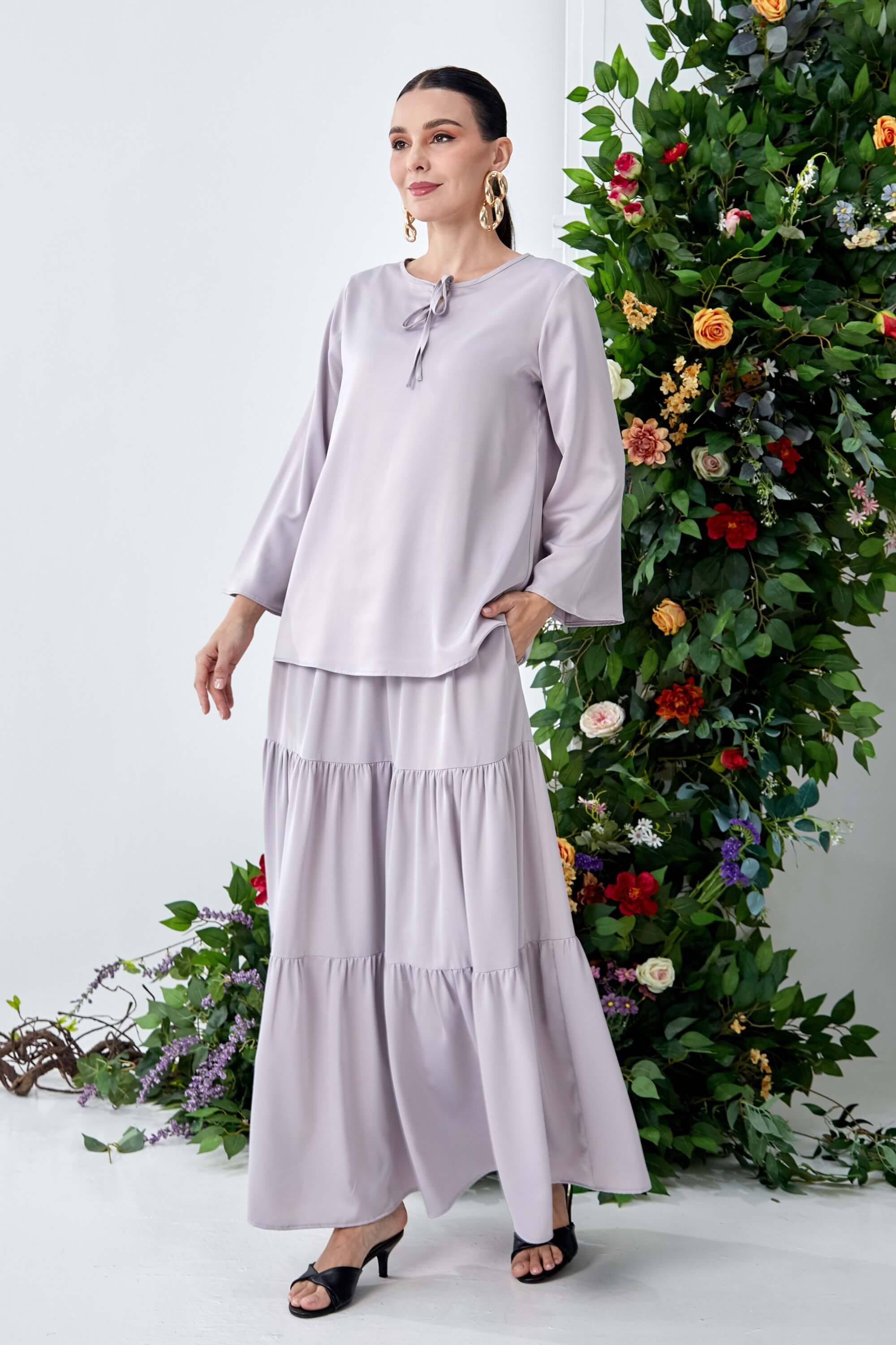 Chenta Light Grey Blouse + Tier Skirt (2)