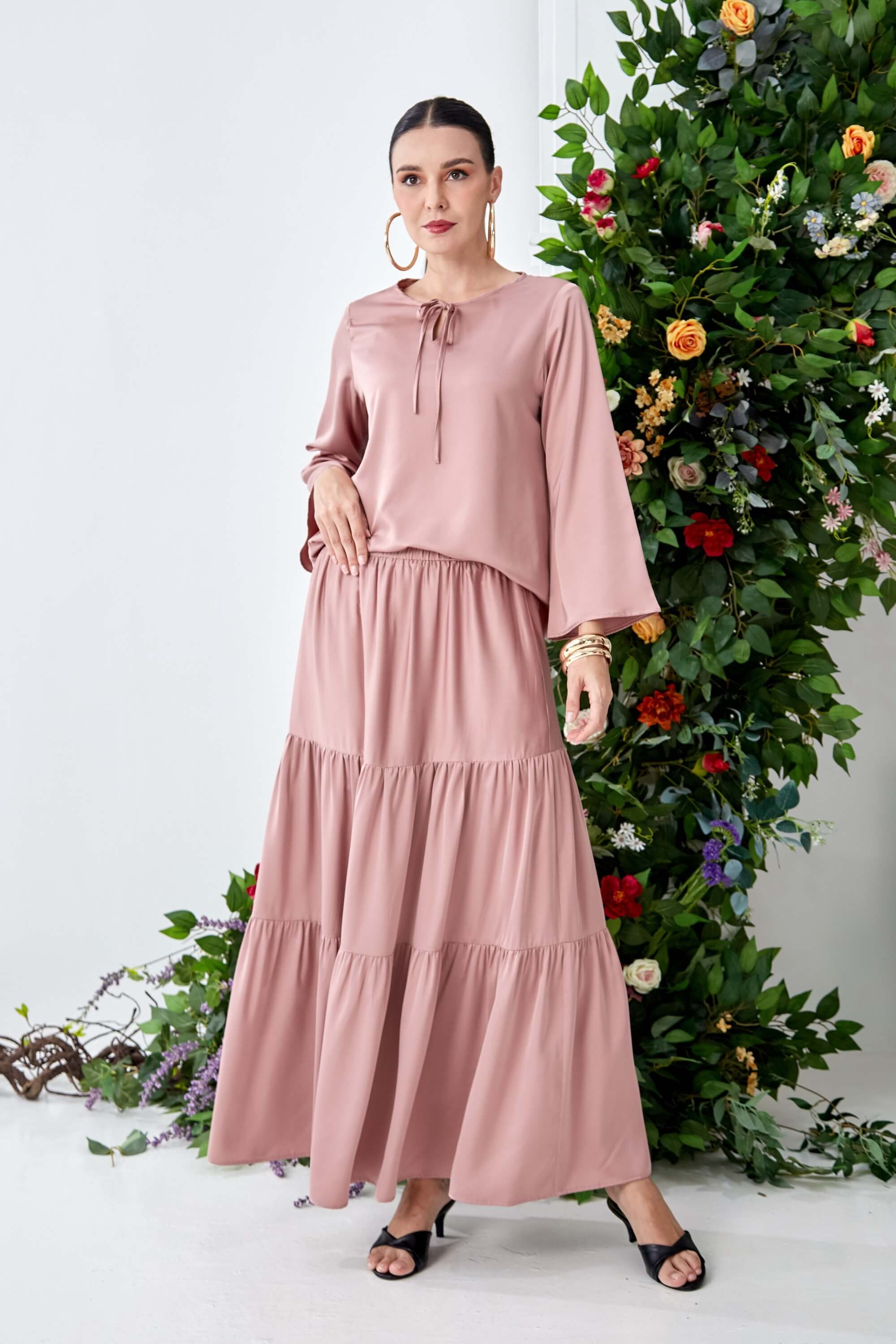 Chenta Light Pink Blouse + Tier Skirt (3)