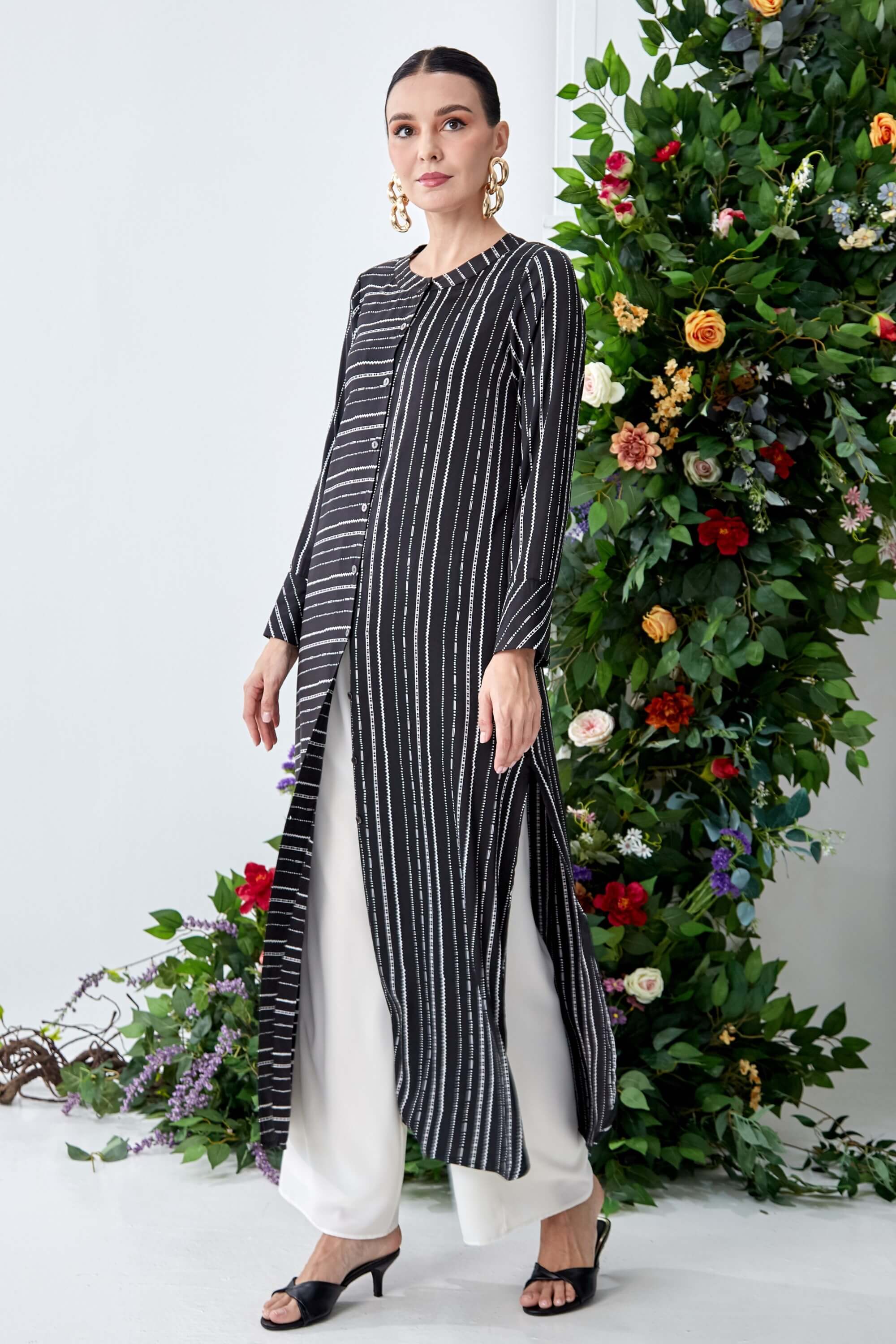 Mila Black Stripes Dress (4)