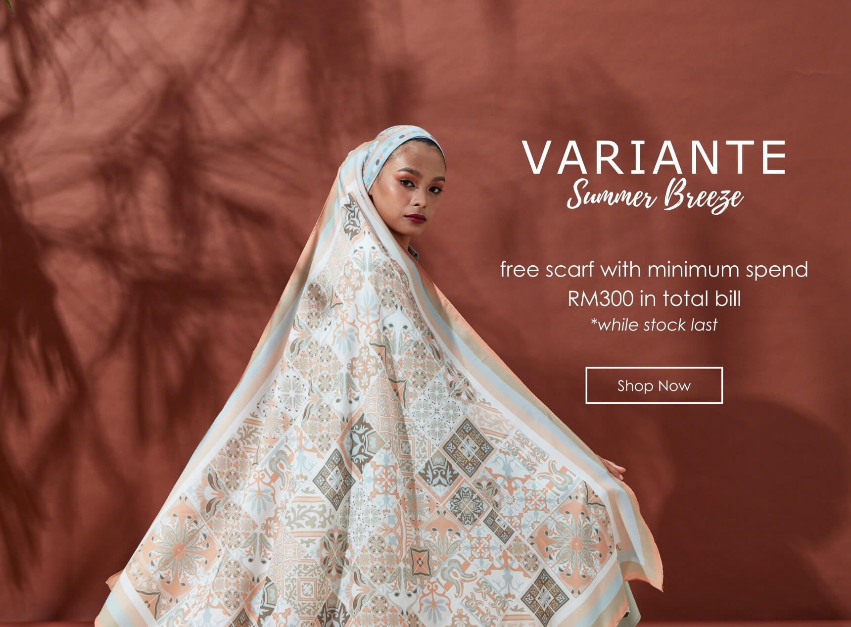VARIANTE Summer Breeze Free Scarf July 2022