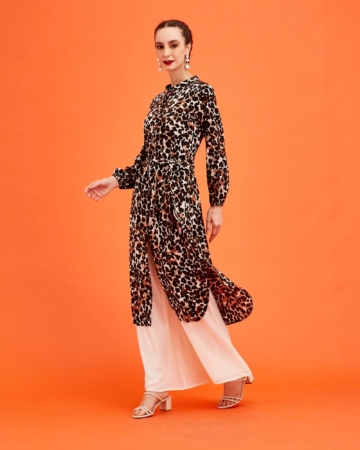 Yuni Brown Leopard Printed Blouse