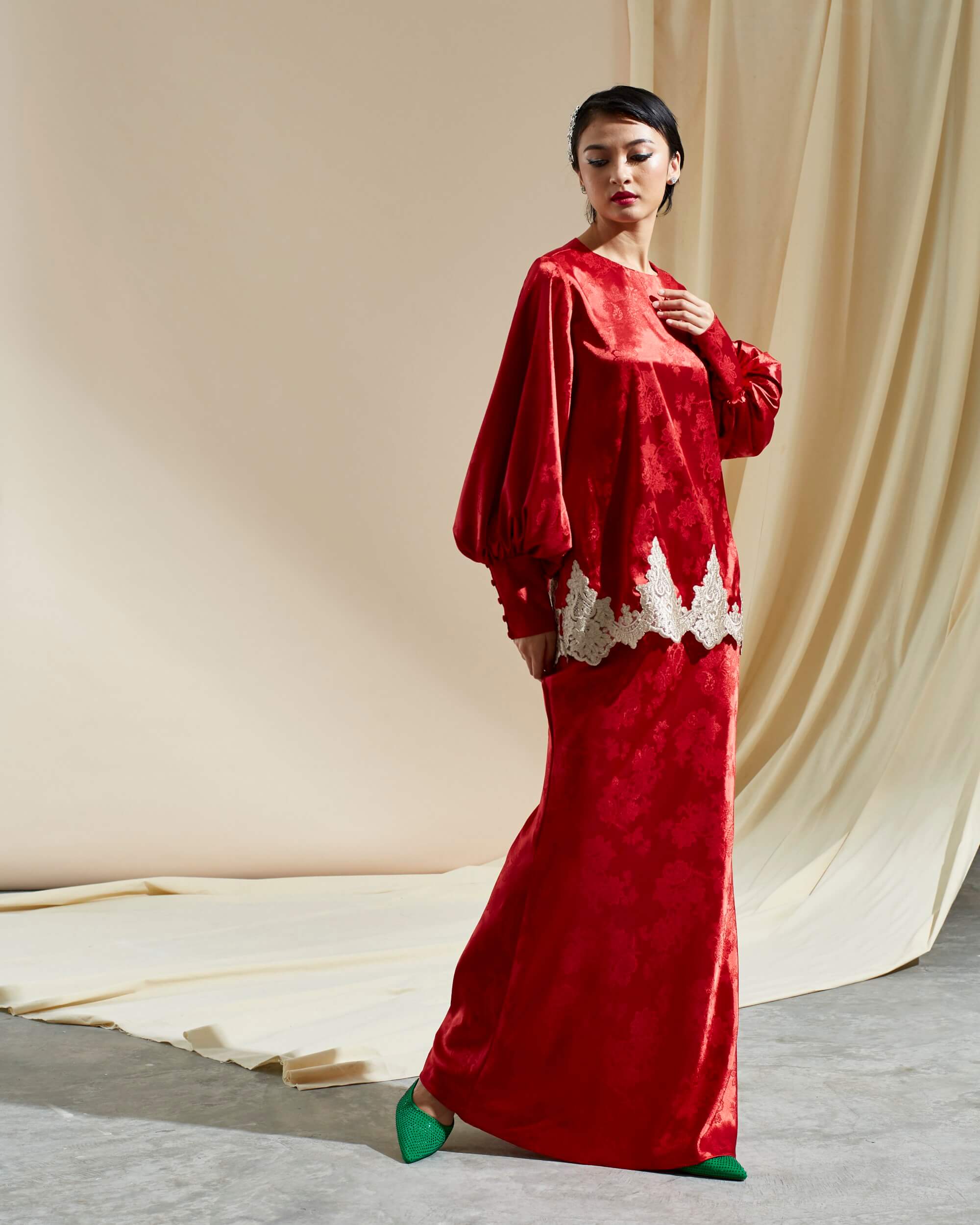 Aminah Red Lace Blouse & Skirt (Set) (2)