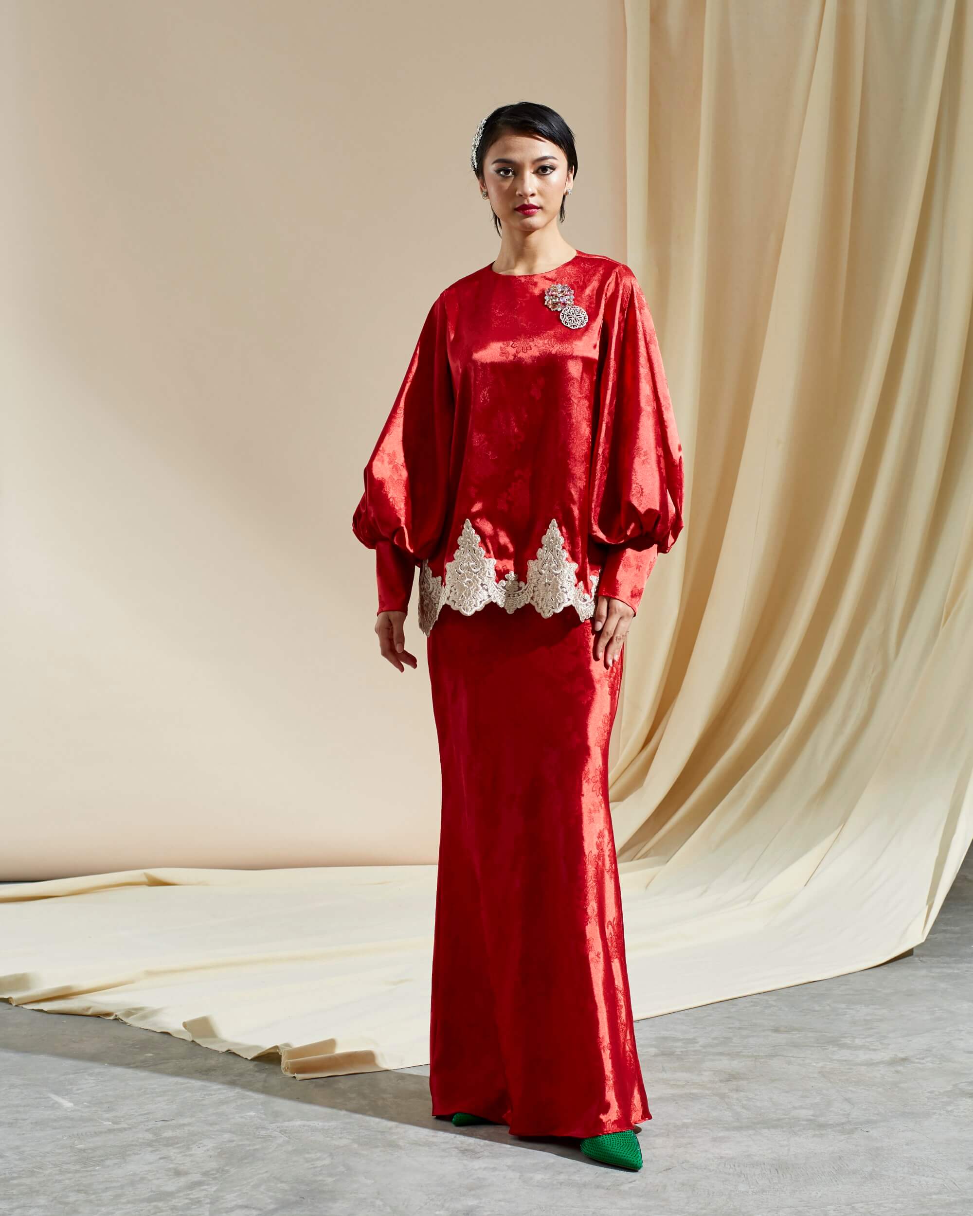 Aminah Red Lace Blouse & Skirt (Set) (4)
