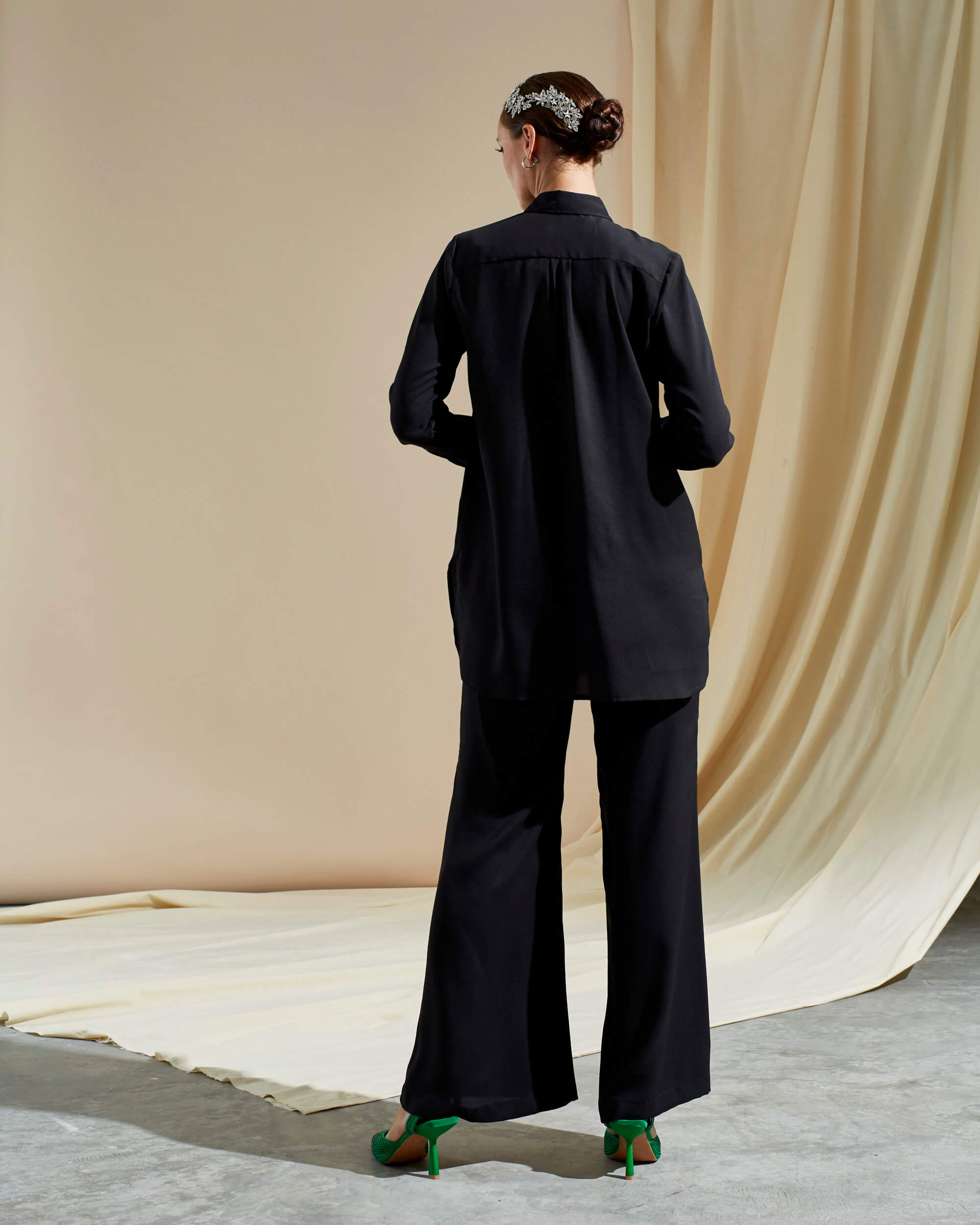 Safia Black Shirt Blouse & Pants (Suit) (3)