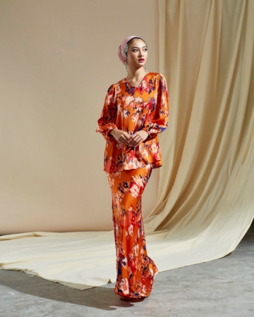 Wilma Orange Abstract Printed Blouse & Skirt (Set)