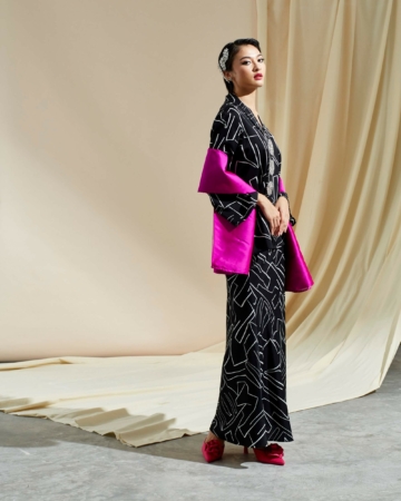 Wasifa Black Abstract Printed Kebaya & Skirt (Set)