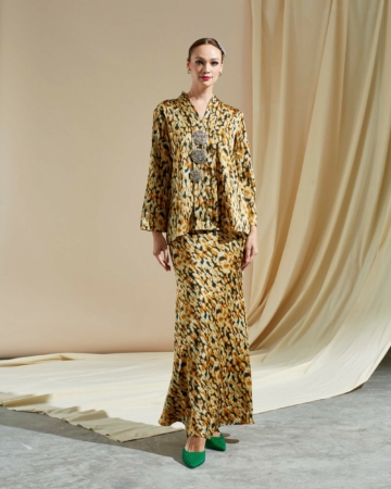 Wasifa Yellow Abstract Printed Kebaya & Skirt (Set)