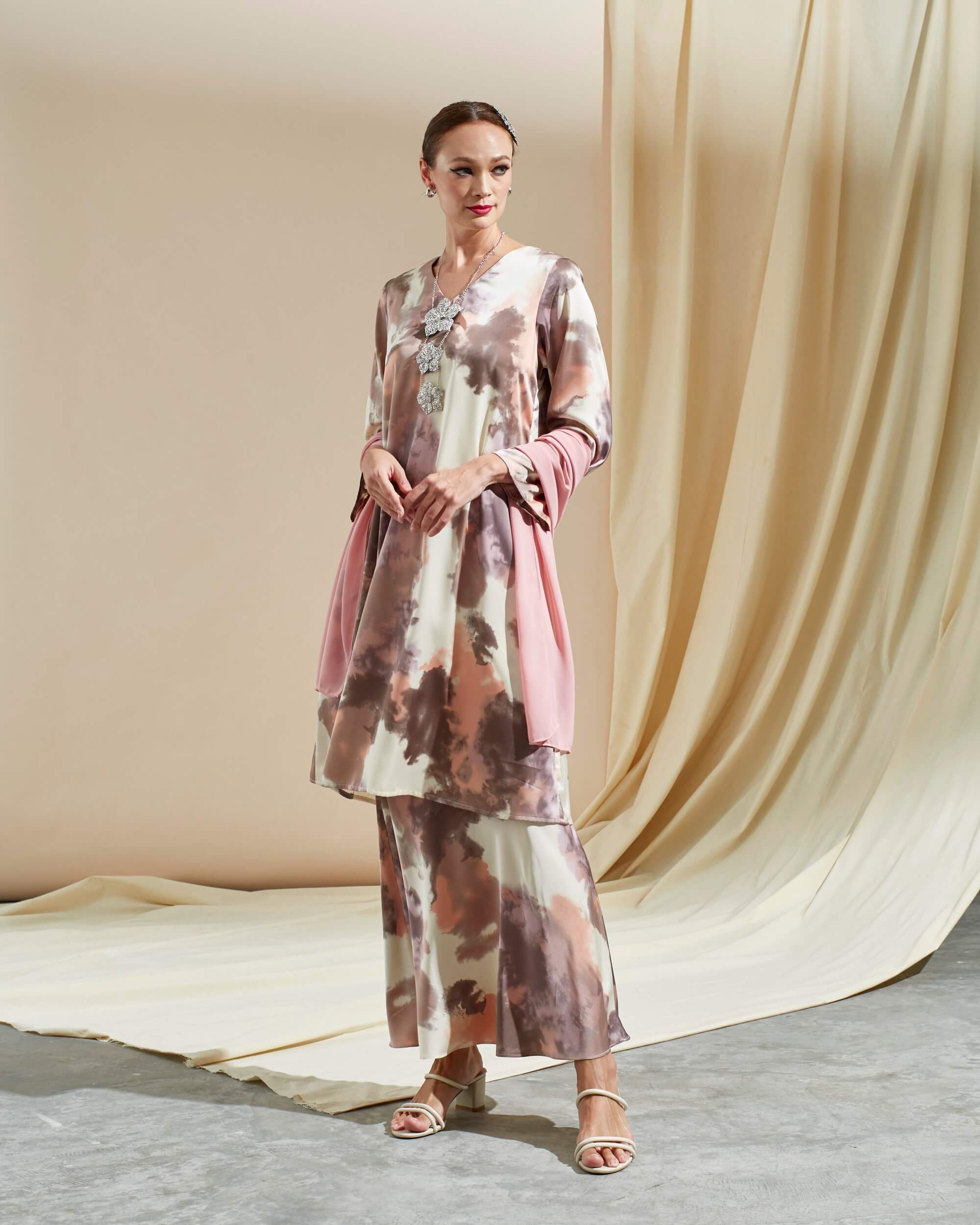 Zafra Beige Water Colour Printed Long Blouse & Skirt (Set) (2)