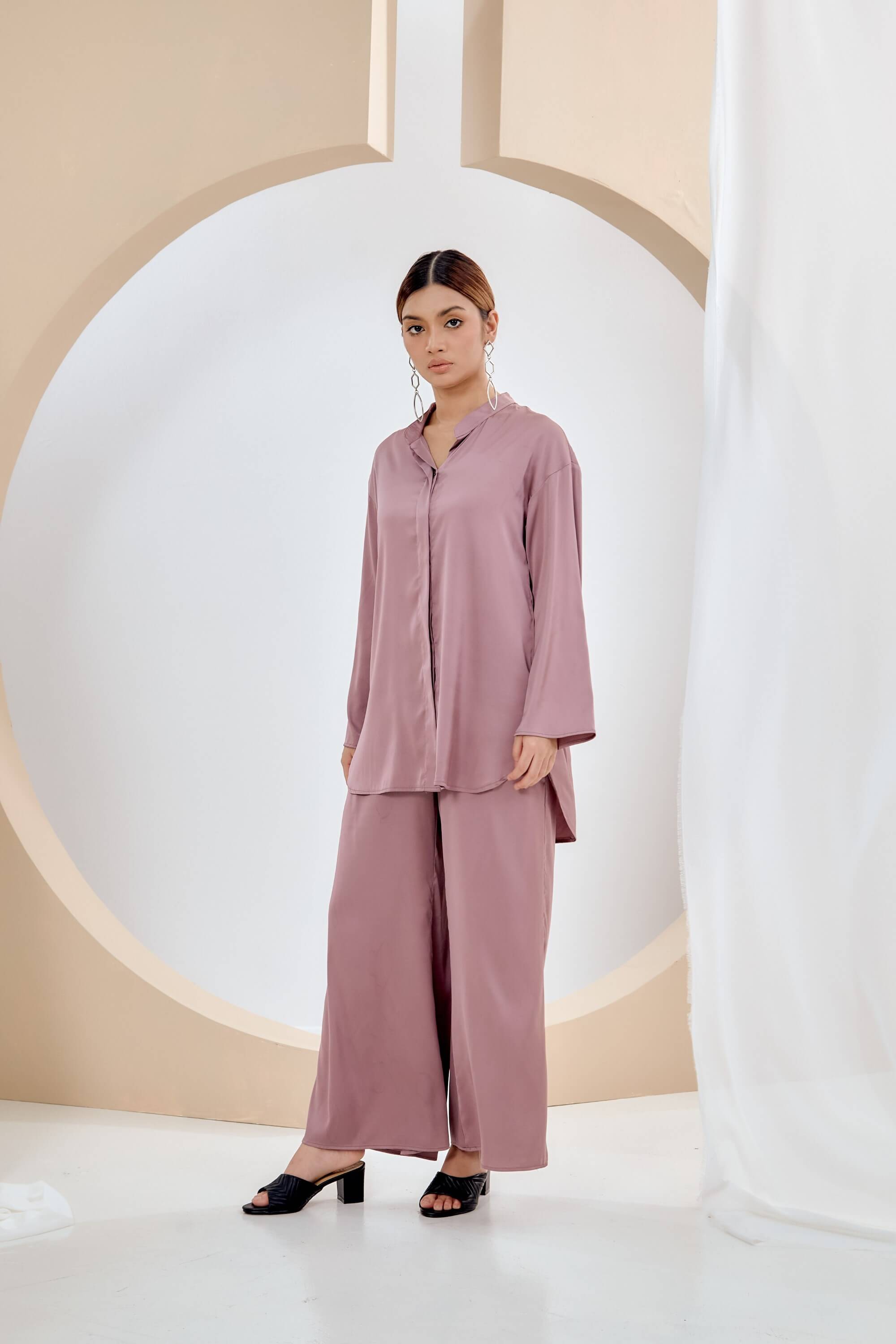 Najwa Rose Pink Blouse & Palazzo Pants (Suit) (2)