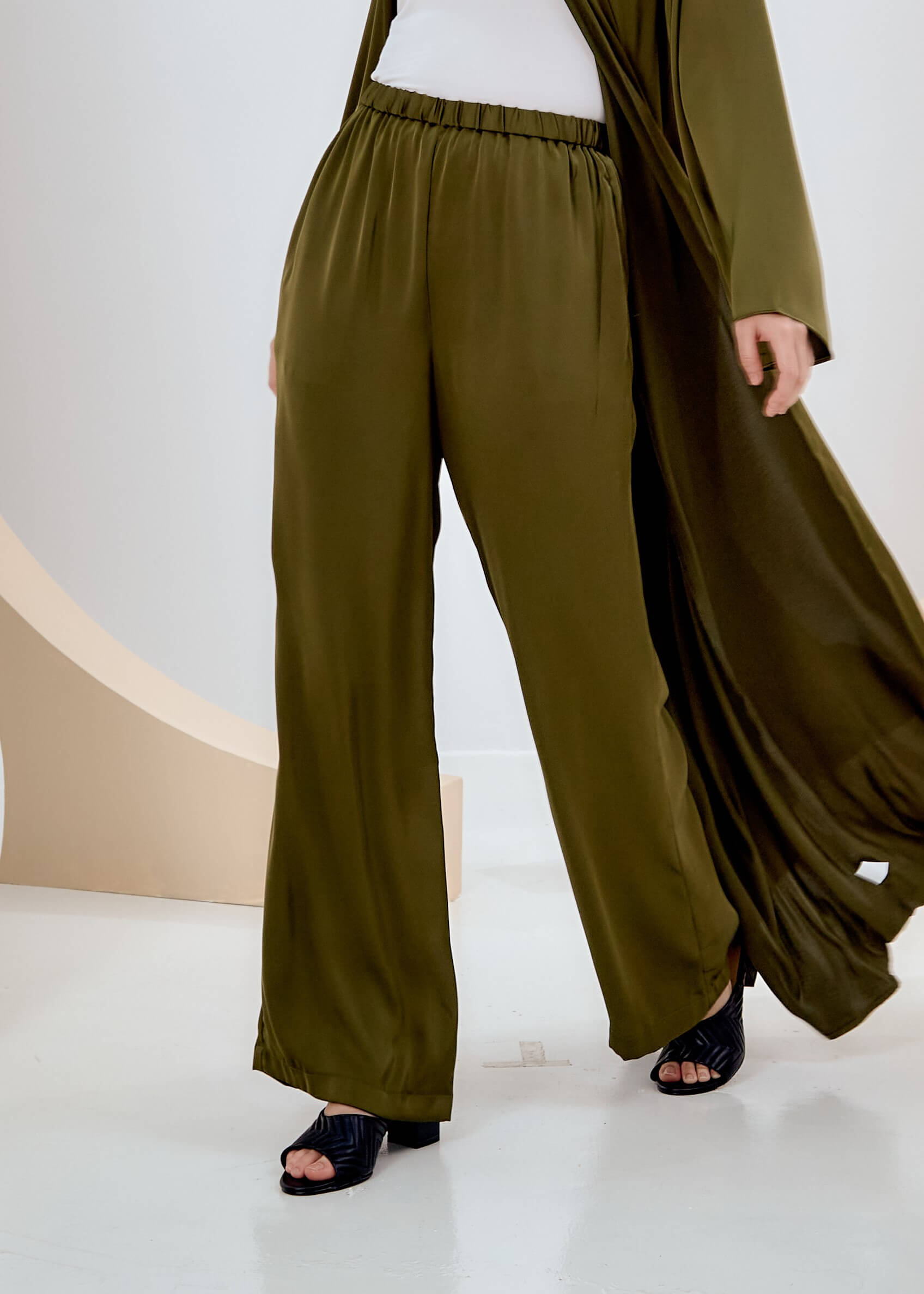 Azwa Olive Green Wide Leg Pants (5)