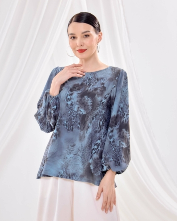 Willa Blue Floral Printed Blouse