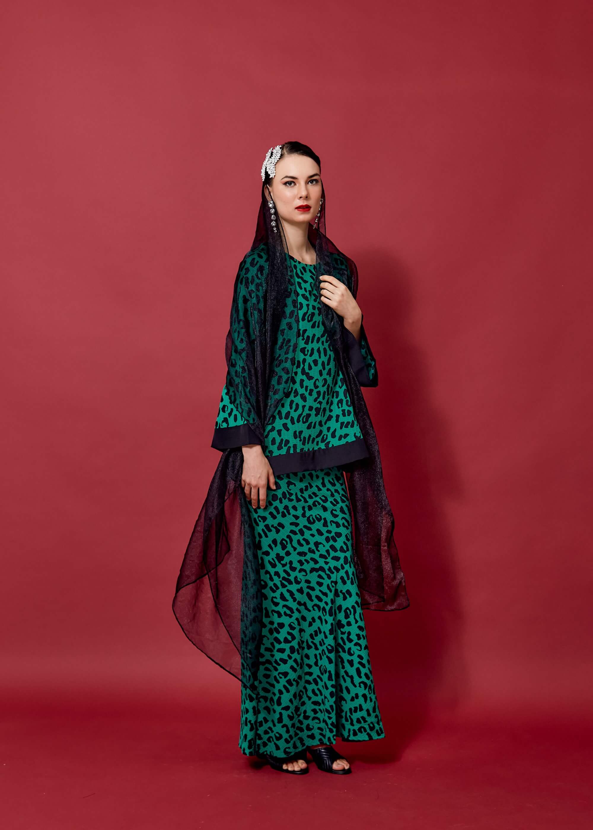 Naqia Green Leopard Printed Blouse & Skirt Set