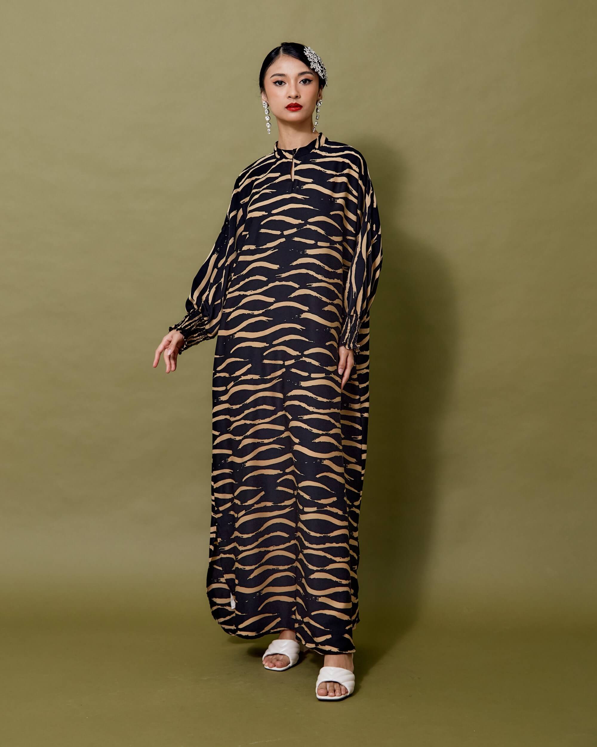 Bainun Black Brown Swirls Printed Dress (2)