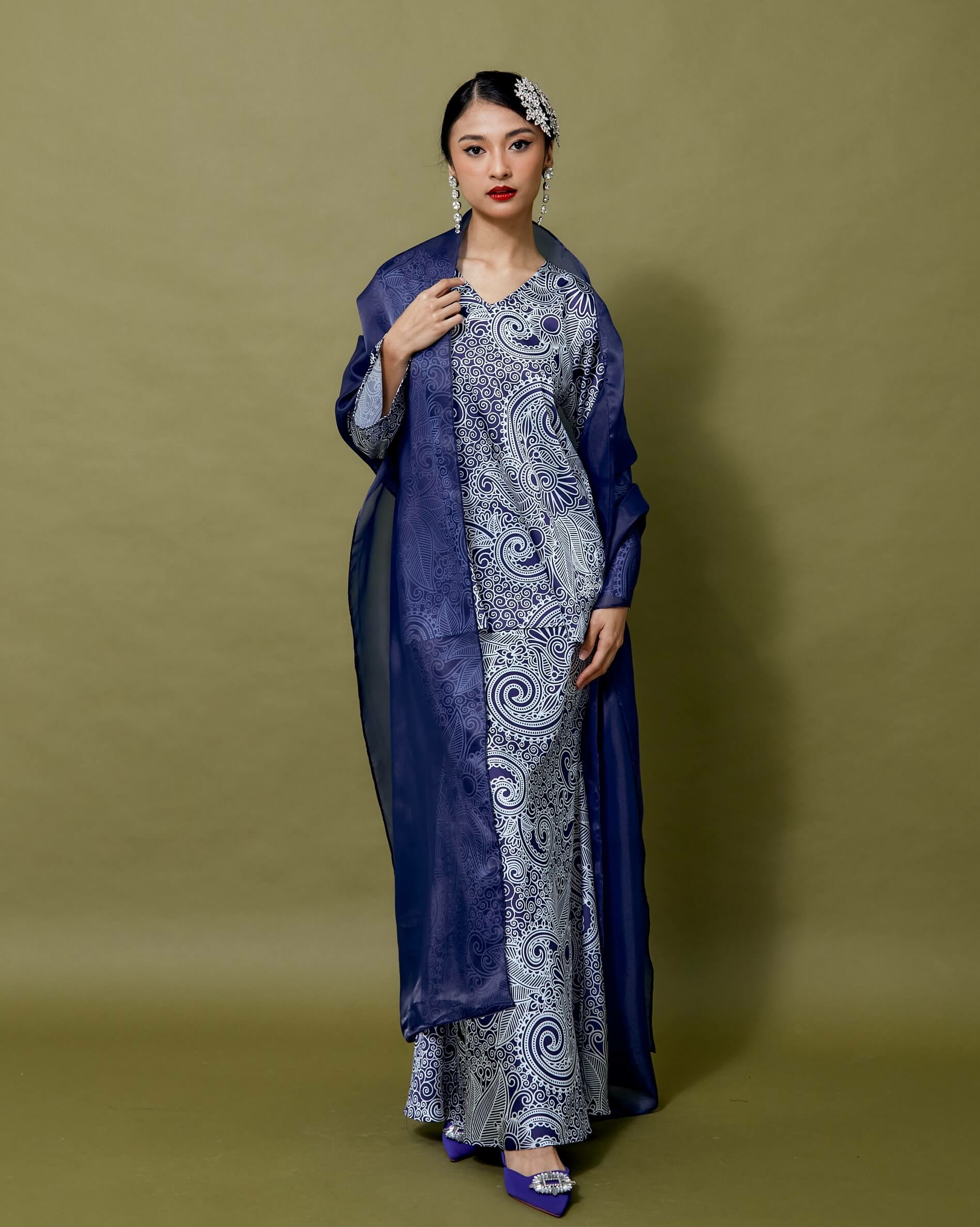 Wildad Blue Floral Batik Printed Blouse & Skirt Set
