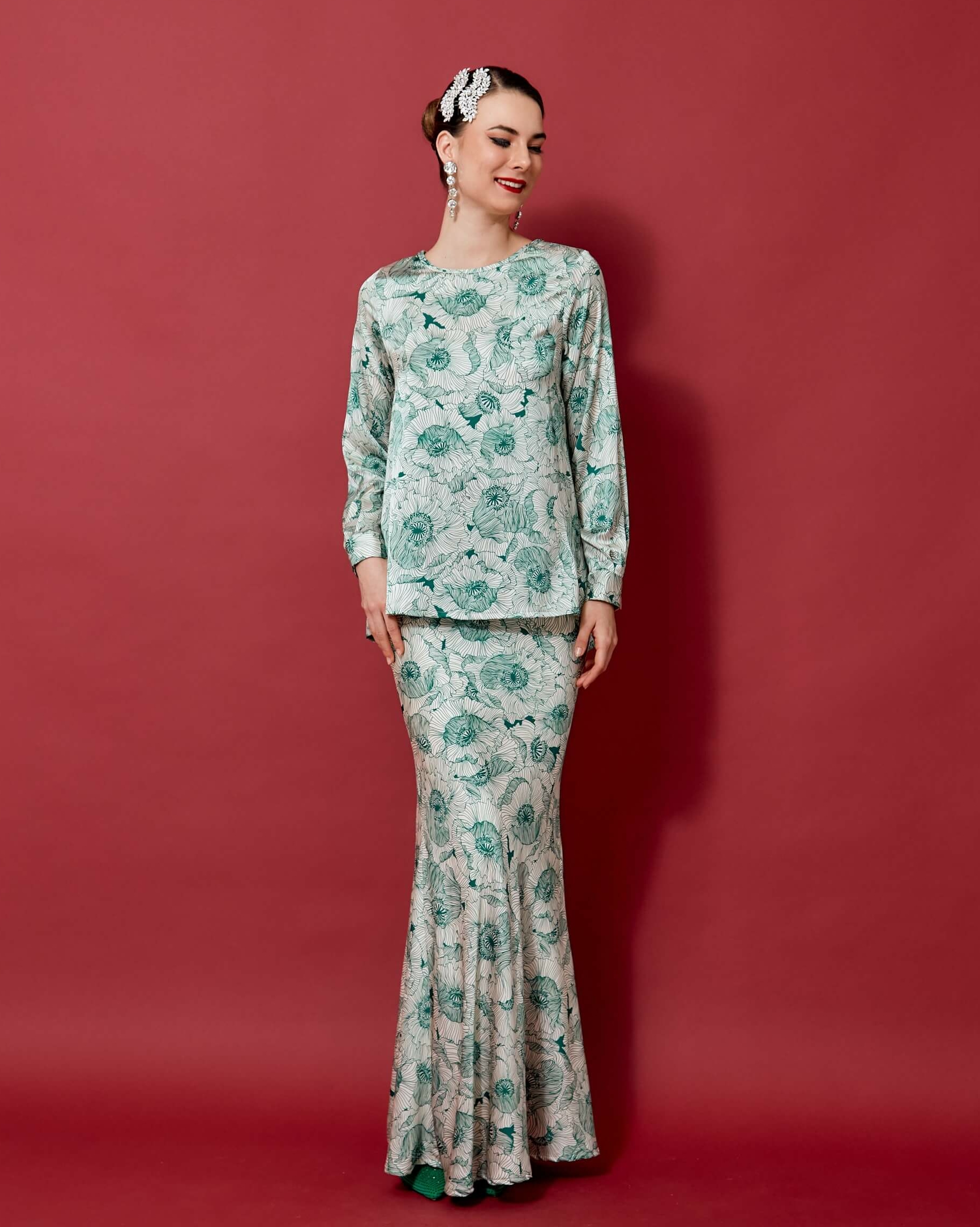 Wilma Green Floral Printed Blouse & Skirt Set (4)