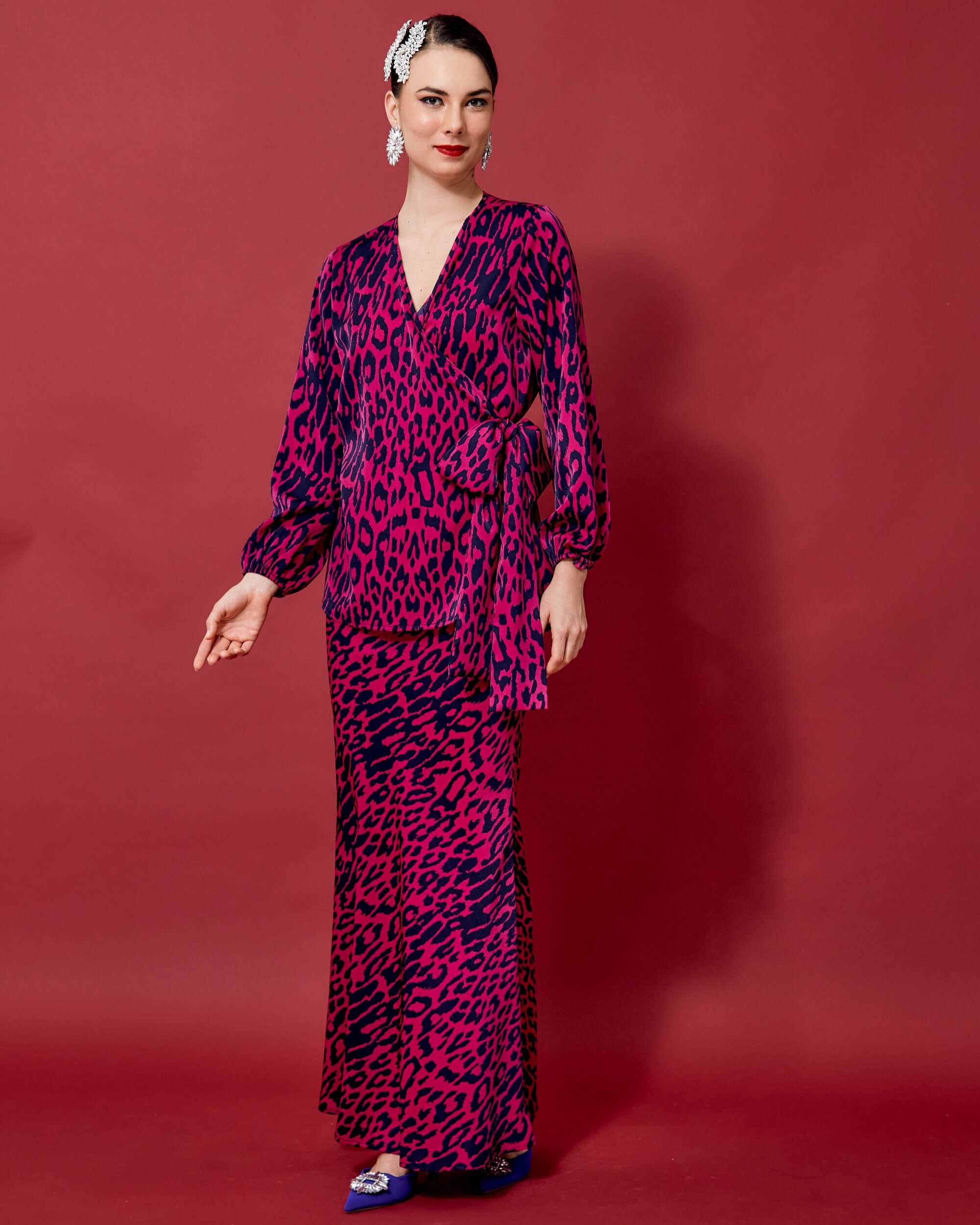 Winona Magenta Lepard Printed Wrap Blouse & Skirt Set (2)
