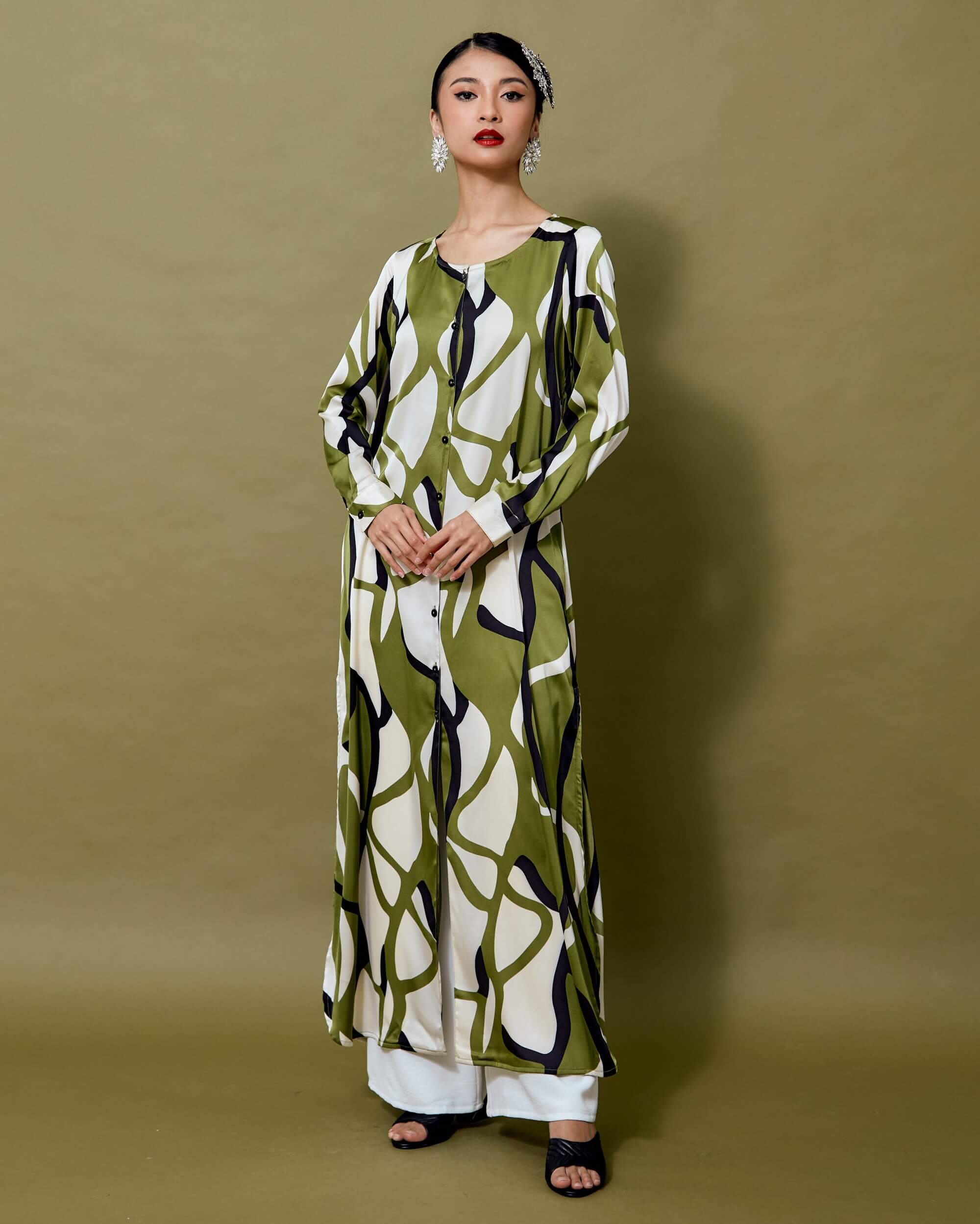Melina Green Abstract Printed Dress