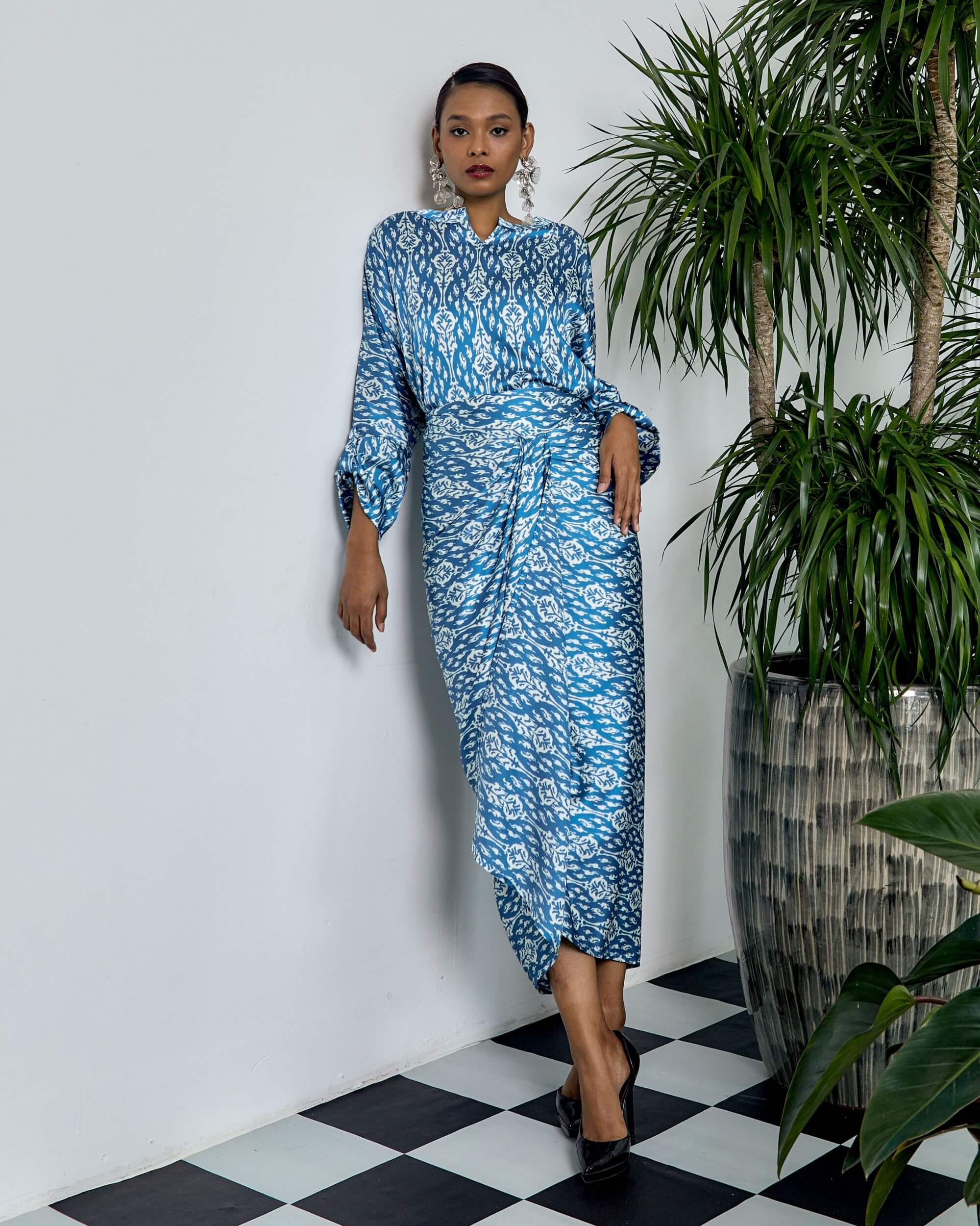 Nilam Blue Ikat Printed Blouse & Pario Skirt Set (4)