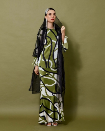 Wilina Green Abstract Printed Blouse & Skirt Set