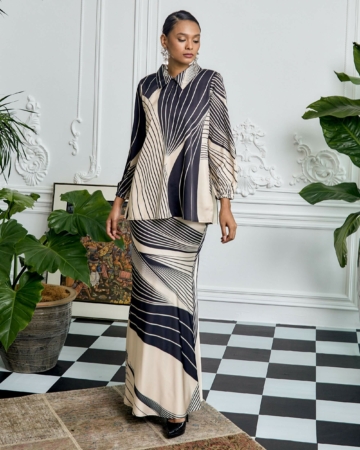 Waqila Beige Black Stripe Printed Shirt Blouse & Skirt Set